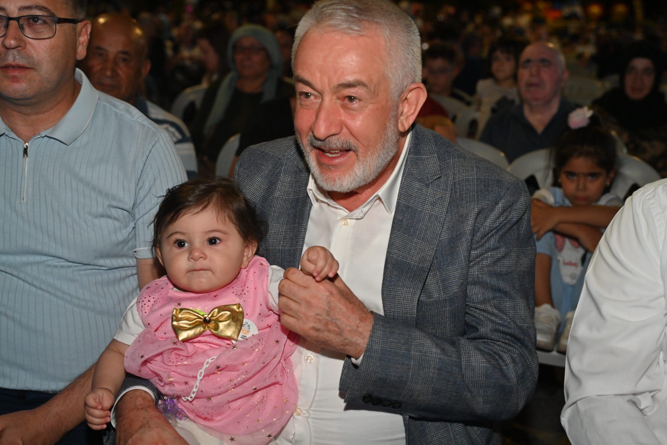22 08 2025 Muzaffer Turkes Zafer Mahalleleri Yaz Sinemasi Etkinligi (7)