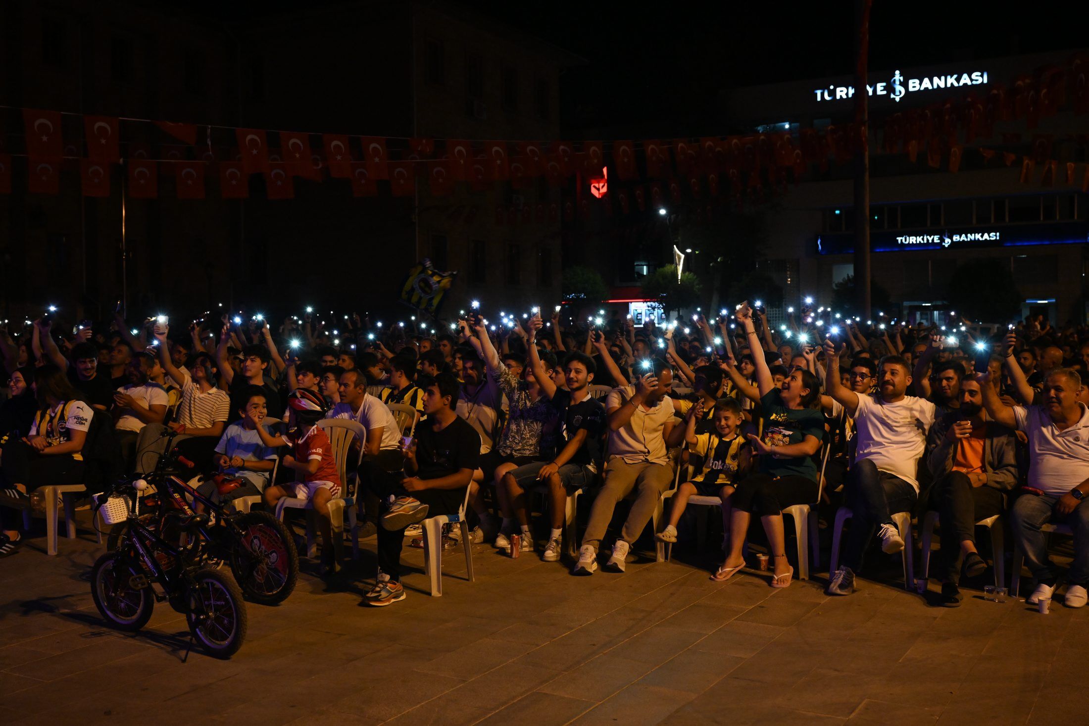 28 08 2025 Fenerbahce Benfica Mac Izleme (4)