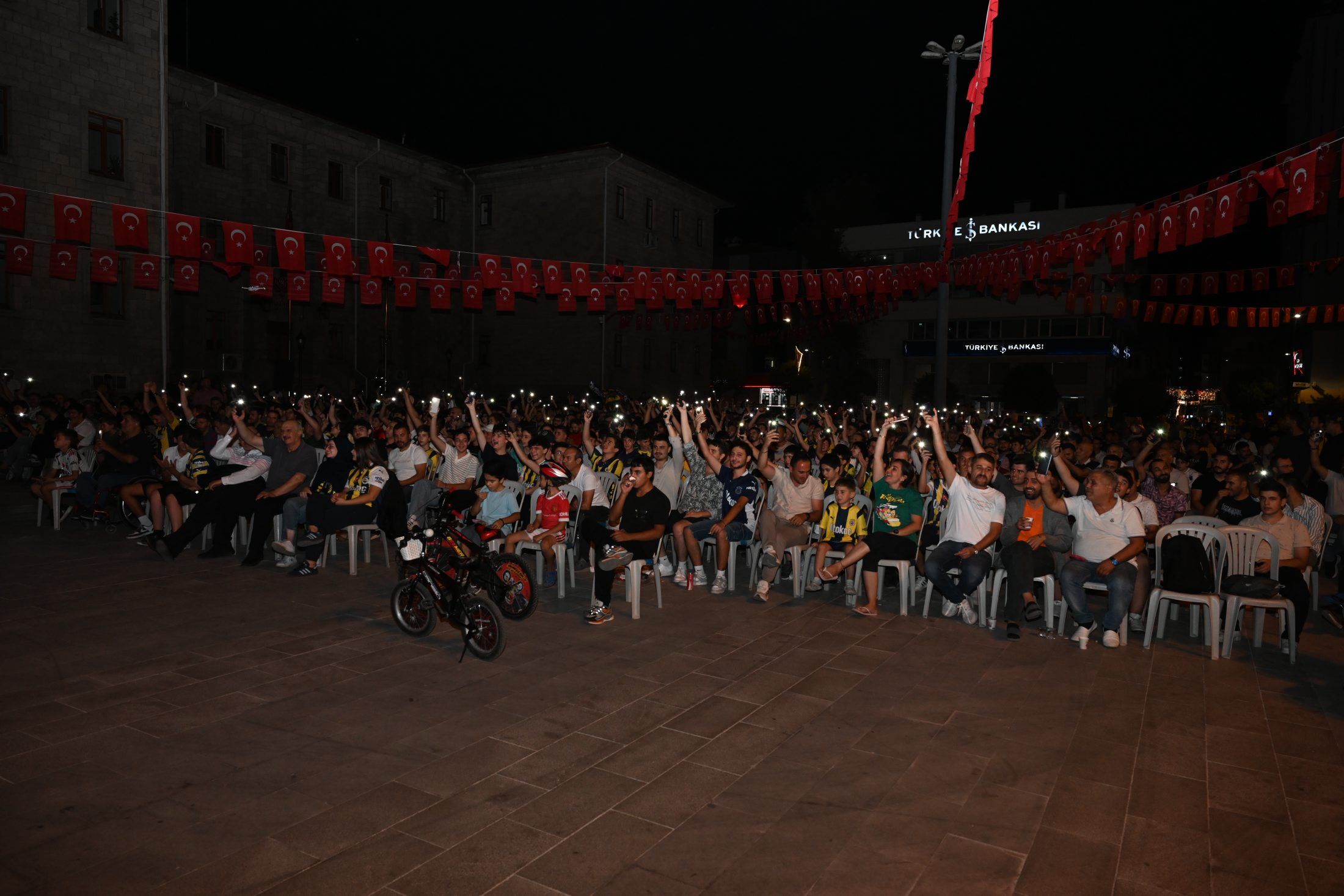 28 08 2025 Fenerbahce Benfica Mac Izleme (6)