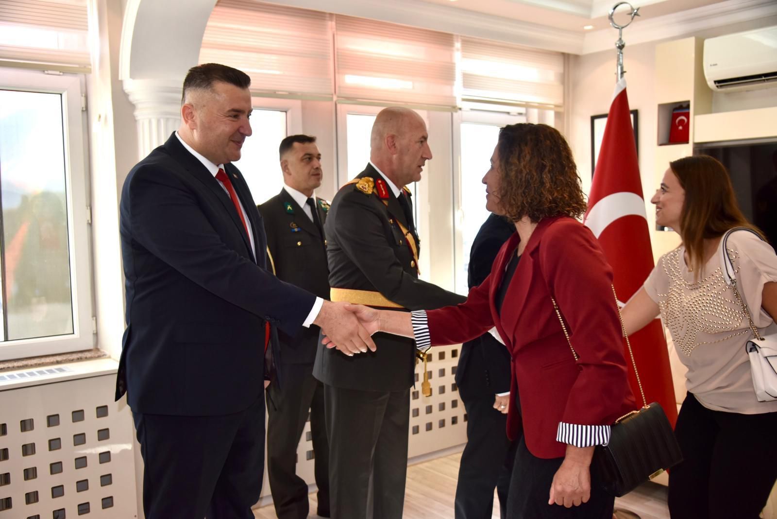 703A24E3 2598 48D2 976A Bfe51549D0F1