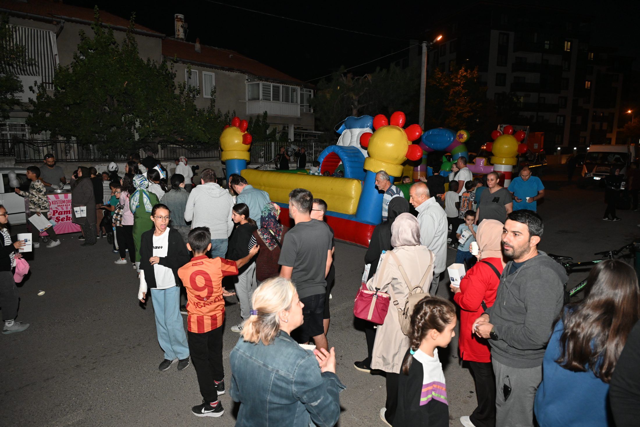 19 09 2025 Yaz Aksami Sinemasi Gülistan Mahallesi (6)