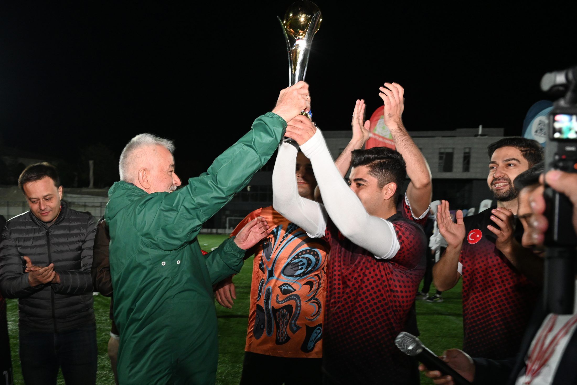 07 10 2025 Belediye Kurumlararasi Futbol Turnuvasi Final Odul Toreni (1)-1