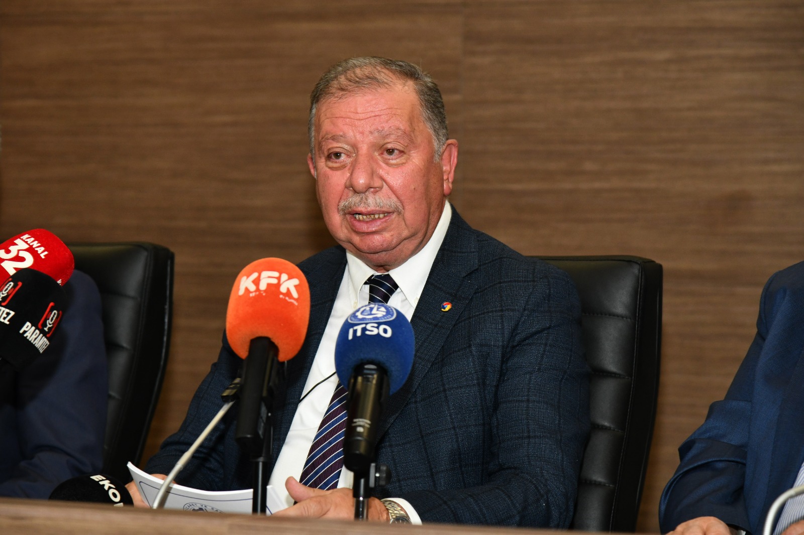 D879C091 9623 4D2F 86B1 3C9C2Bc5Ecb8