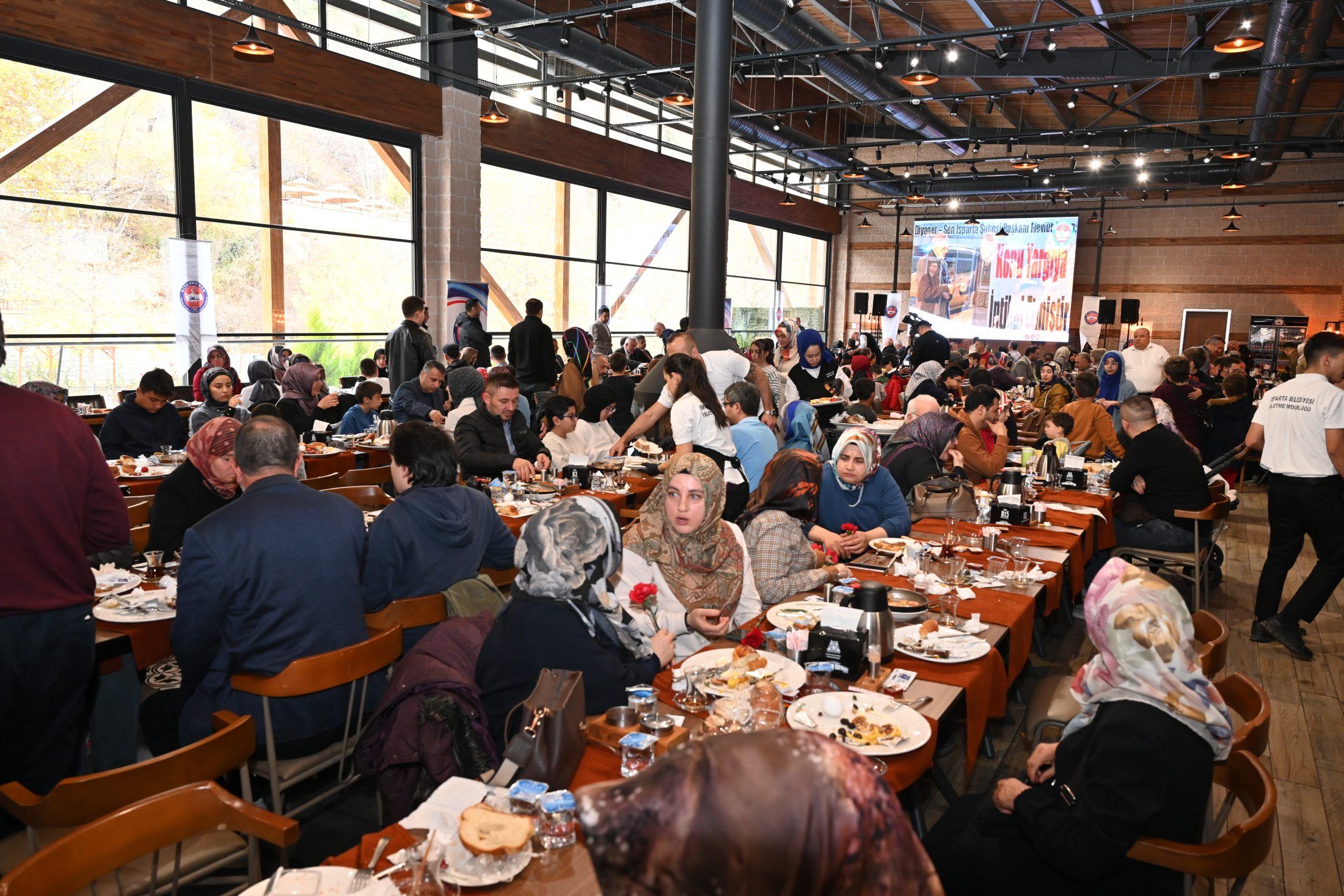 24 11 2025 Baskan Diyanet Sen Ogretmenler Gunu Program (4)
