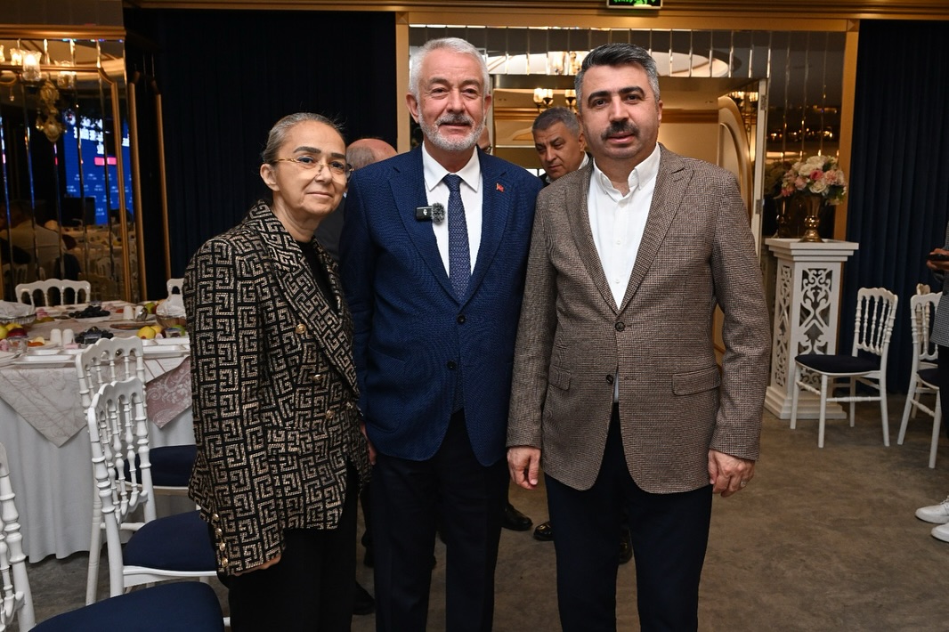 572525984 18191215402330277 8432881635030944320 N