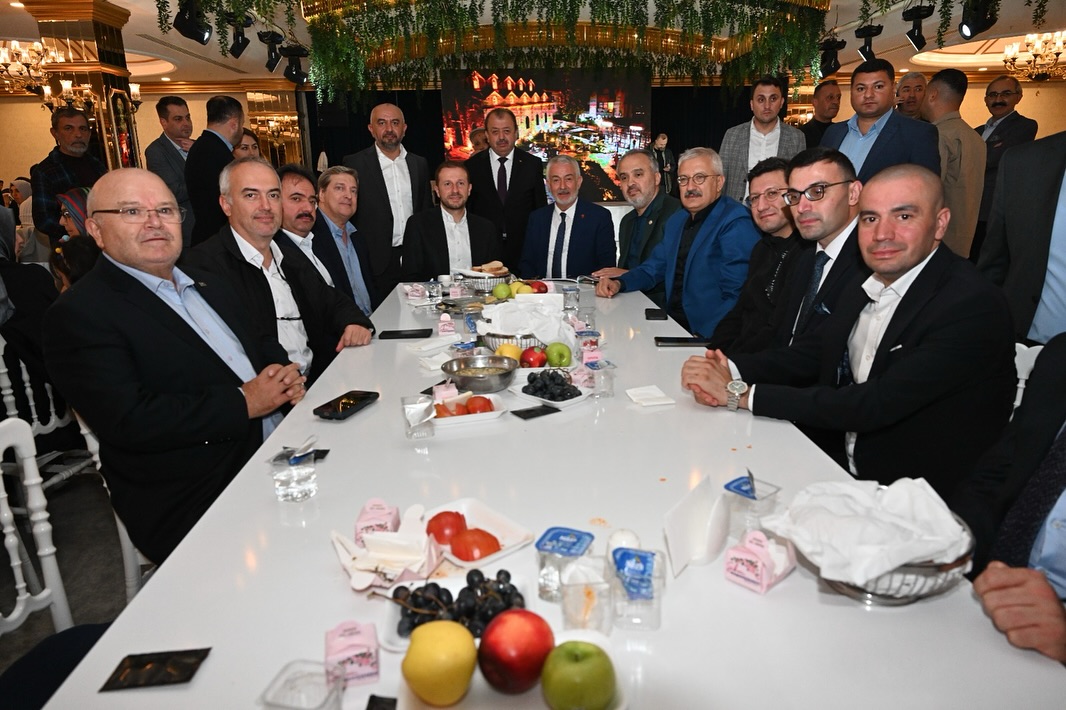 574753730 18191215549330277 4934382521997428121 N