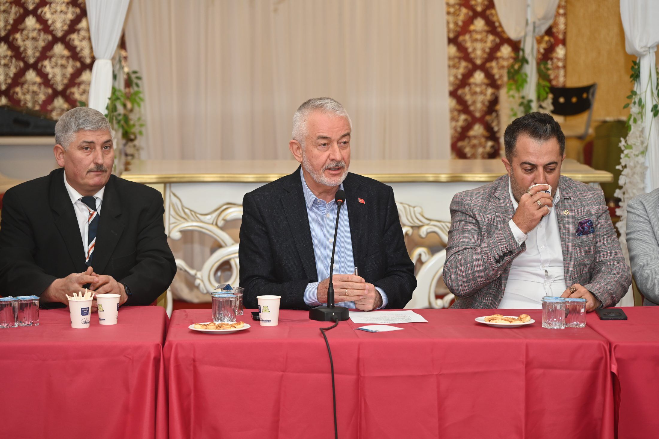 08 12 2025 Anadolu Mahallesi Kentsel Donusum Toplanti (3)