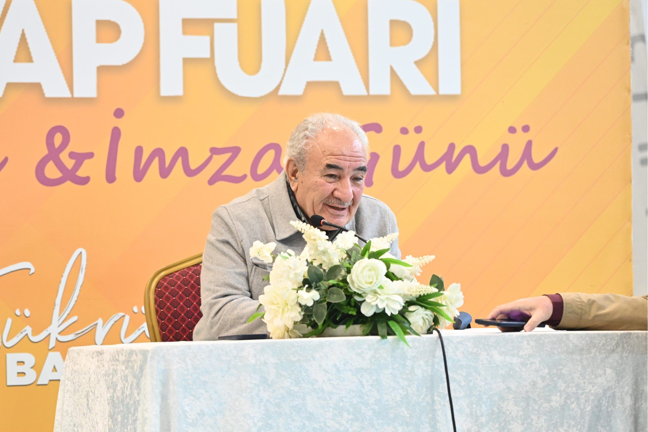 22 12 2025 8. Isparta Kitap Fuari Sona Erdi (2)