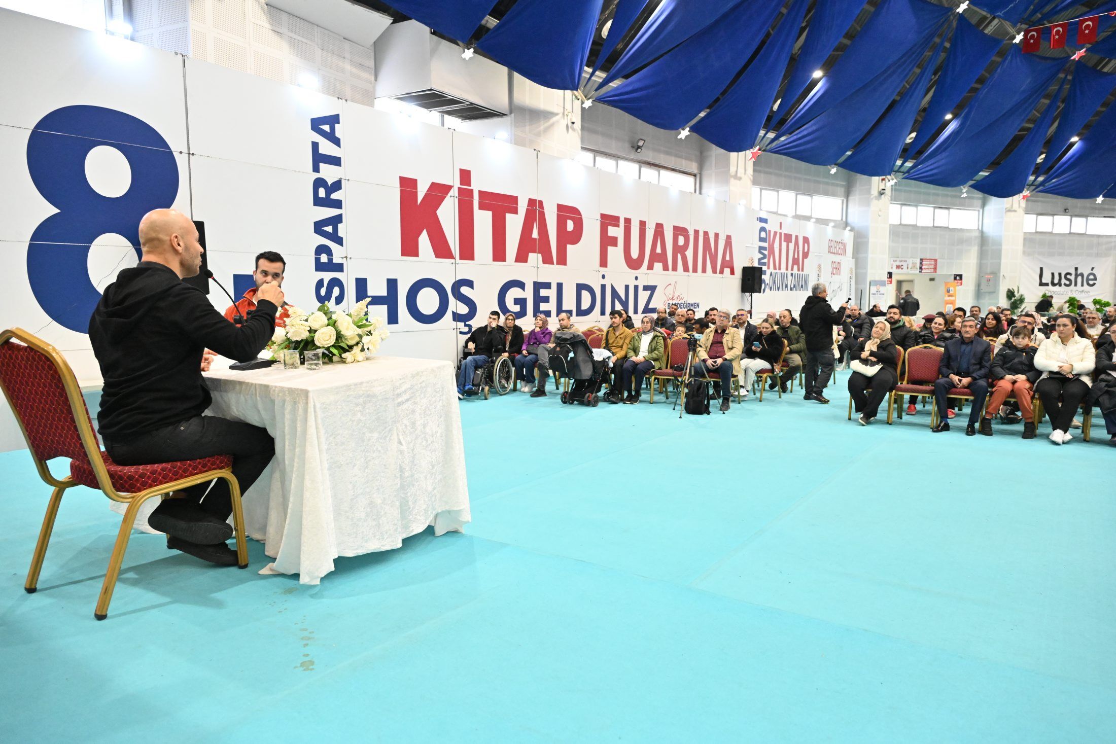 22 12 2025 8. Isparta Kitap Fuari Sona Erdi (5)