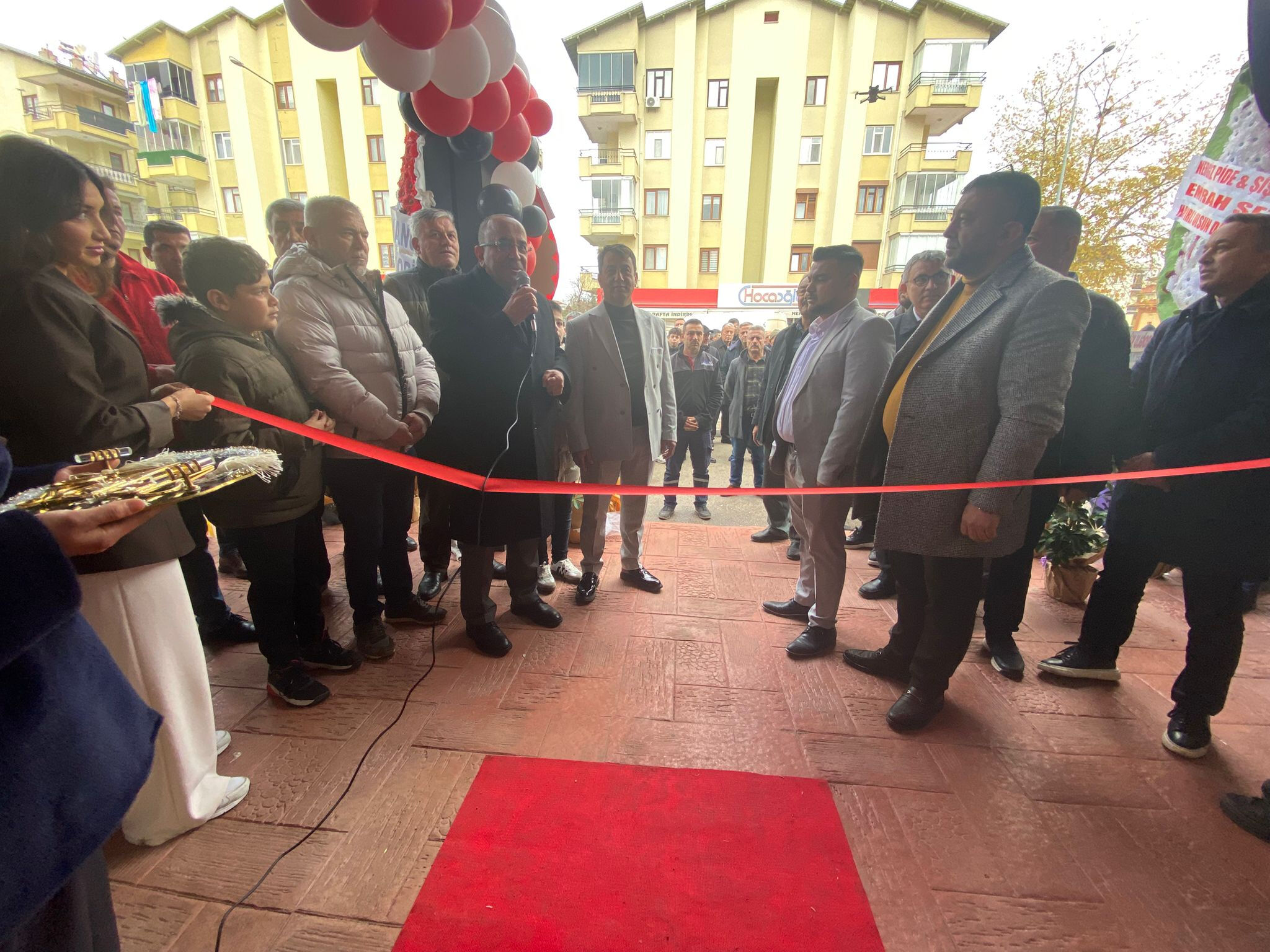 Llşlşlşlş