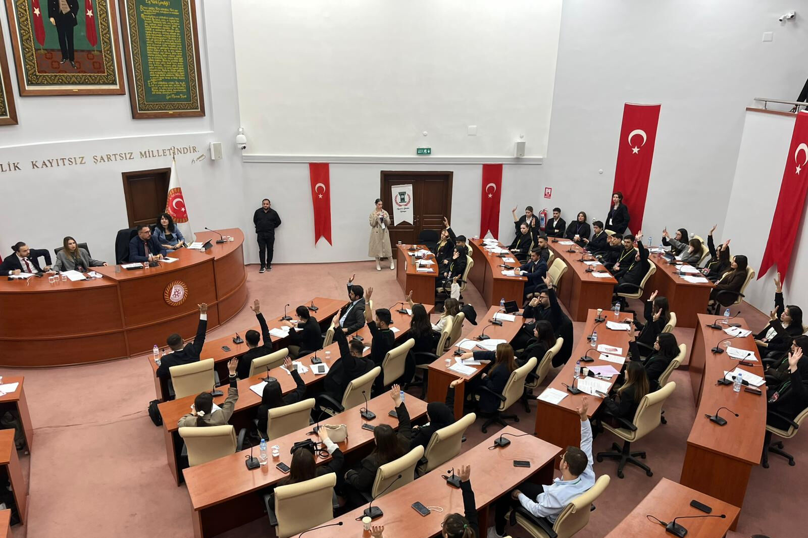 Lşalşlşlş-1
