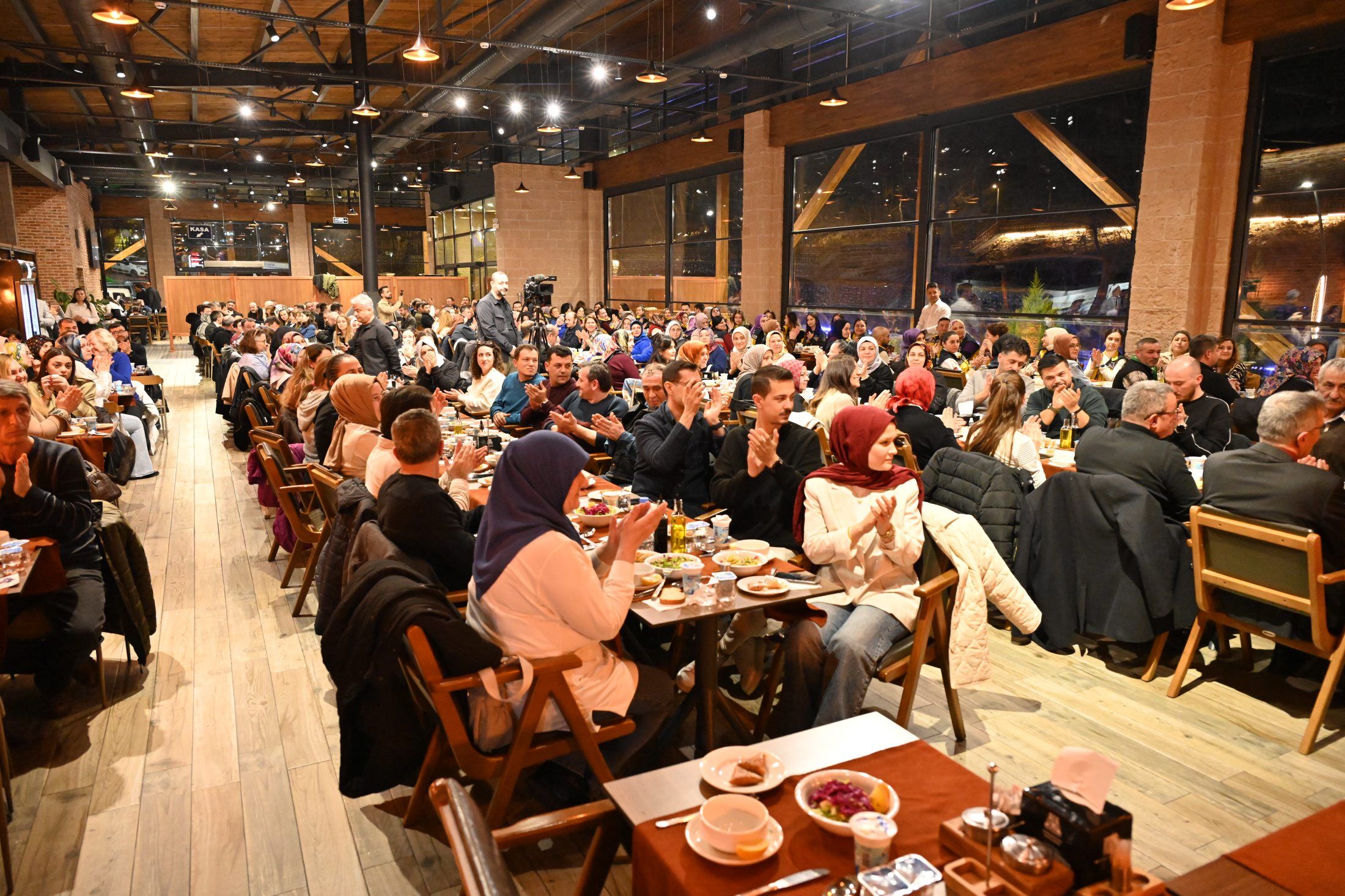 12 02 2026 Baskan Kultur Saglik Sosyal Veteriner Mudurluk Personel Yemek (6)