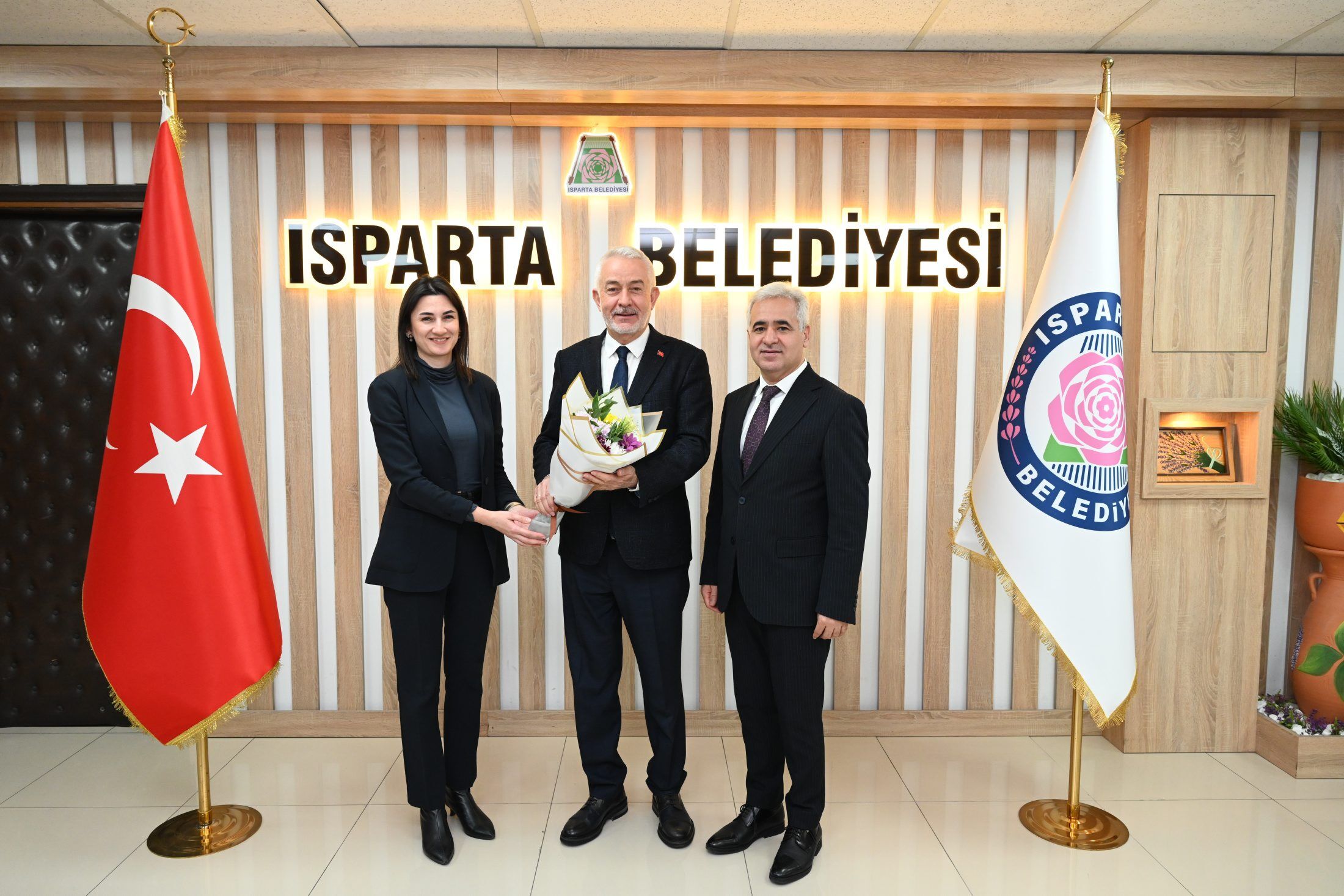23 02 2026 Defterdar Mustafa Erdem 37. Vergi Haftasi Kuıtlama Baskana Ziyaret (2)