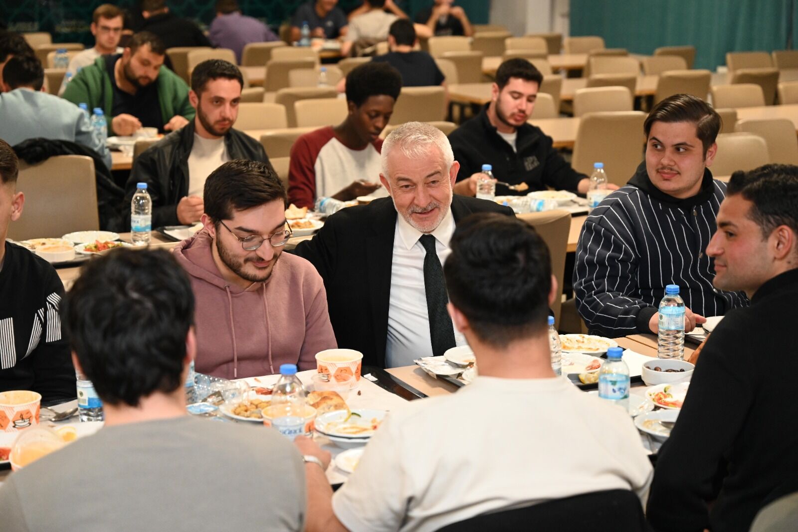 25 02 2026 Baskan Kyk Yurdu Iftar (3)