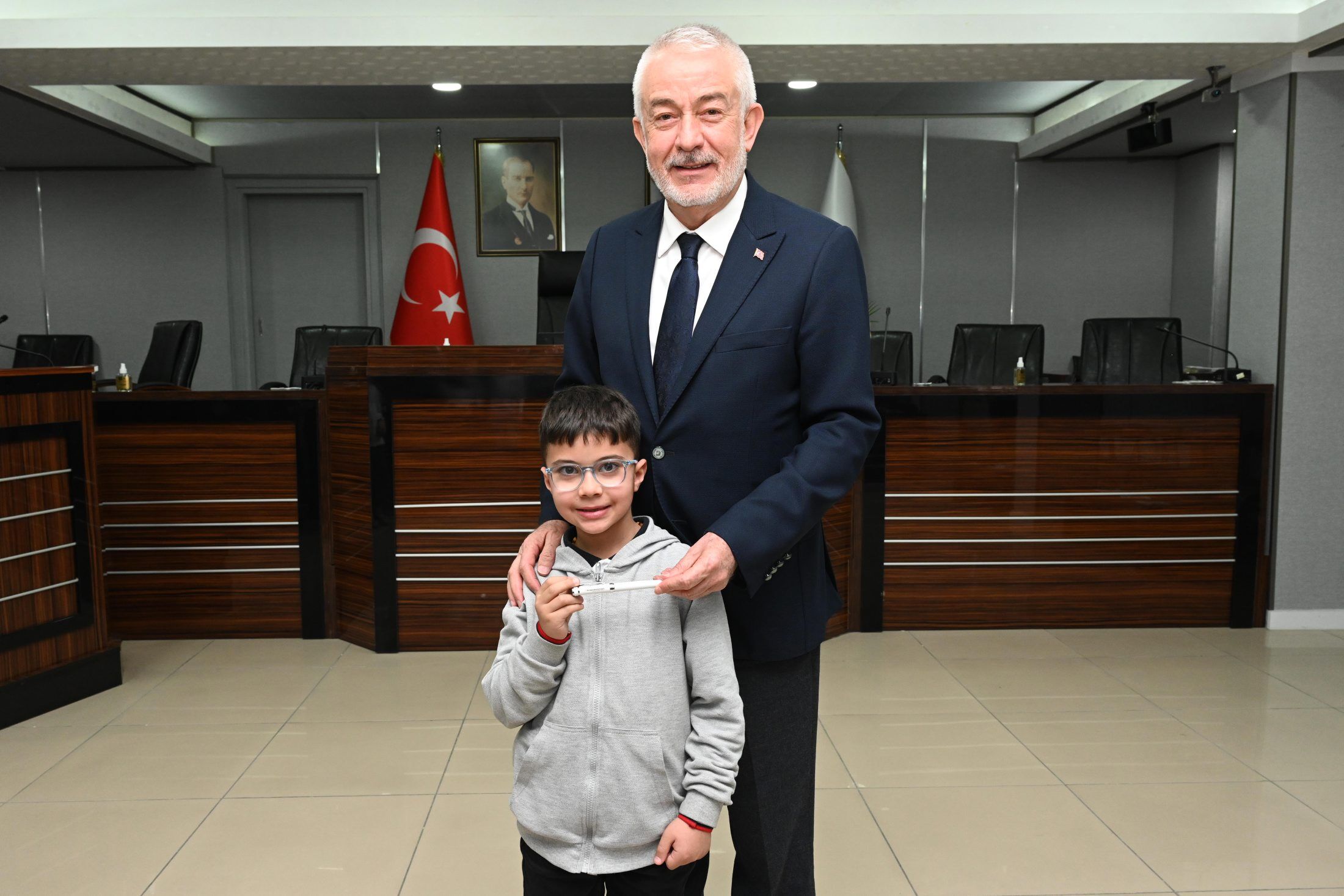 03 03 2026 Yilmaz Sener Ilkokulu 2E Sinifi Baskana Ziyaret (10)