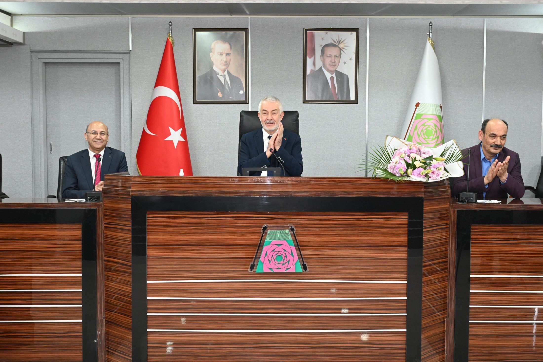 03 03 2026 Yilmaz Sener Ilkokulu 2E Sinifi Baskana Ziyaret (6)