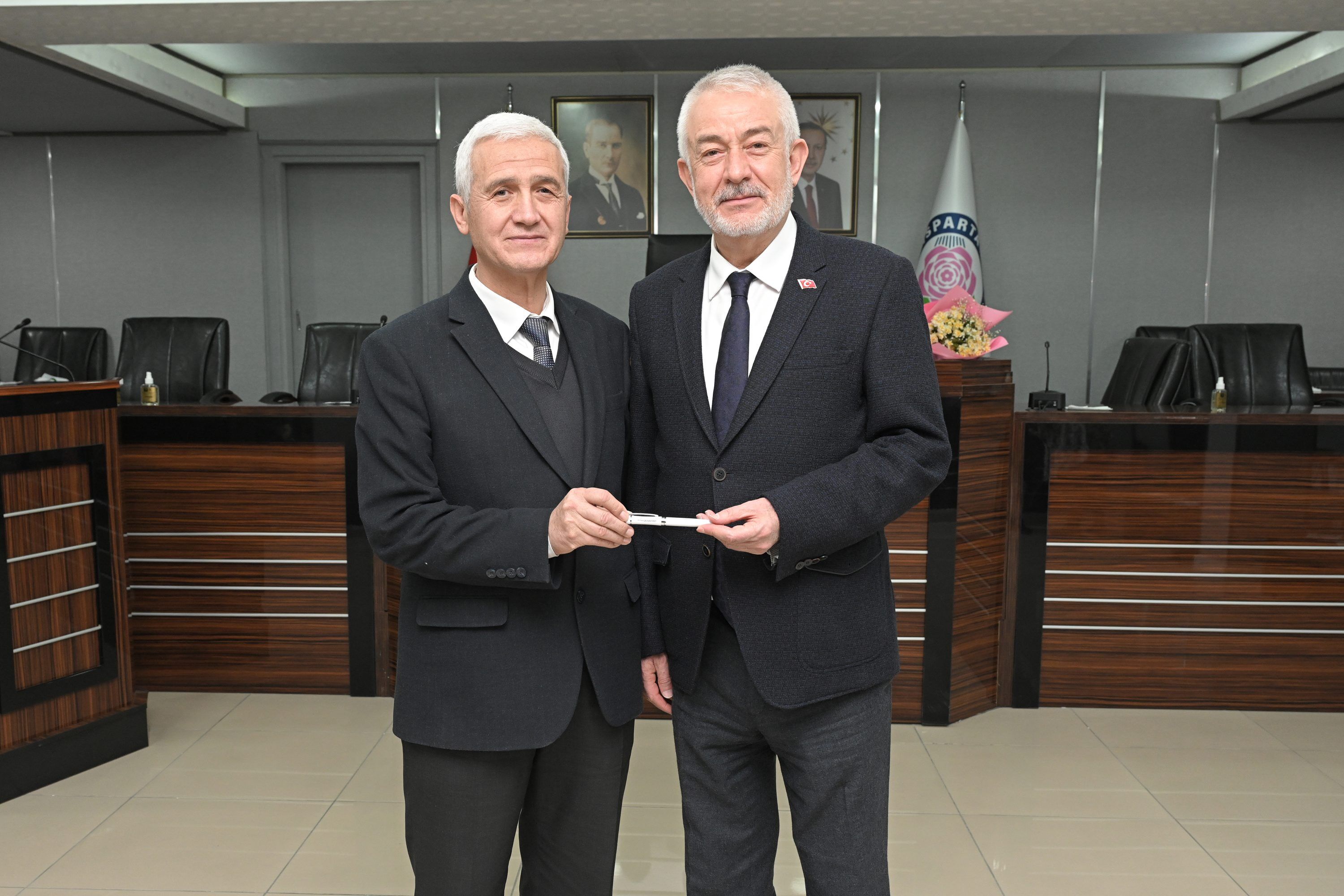 04 03 2026 Sehit Hasan Huseyin Gul Ilkokulu 2B Sınıfı Baskana Ziyaret (9)