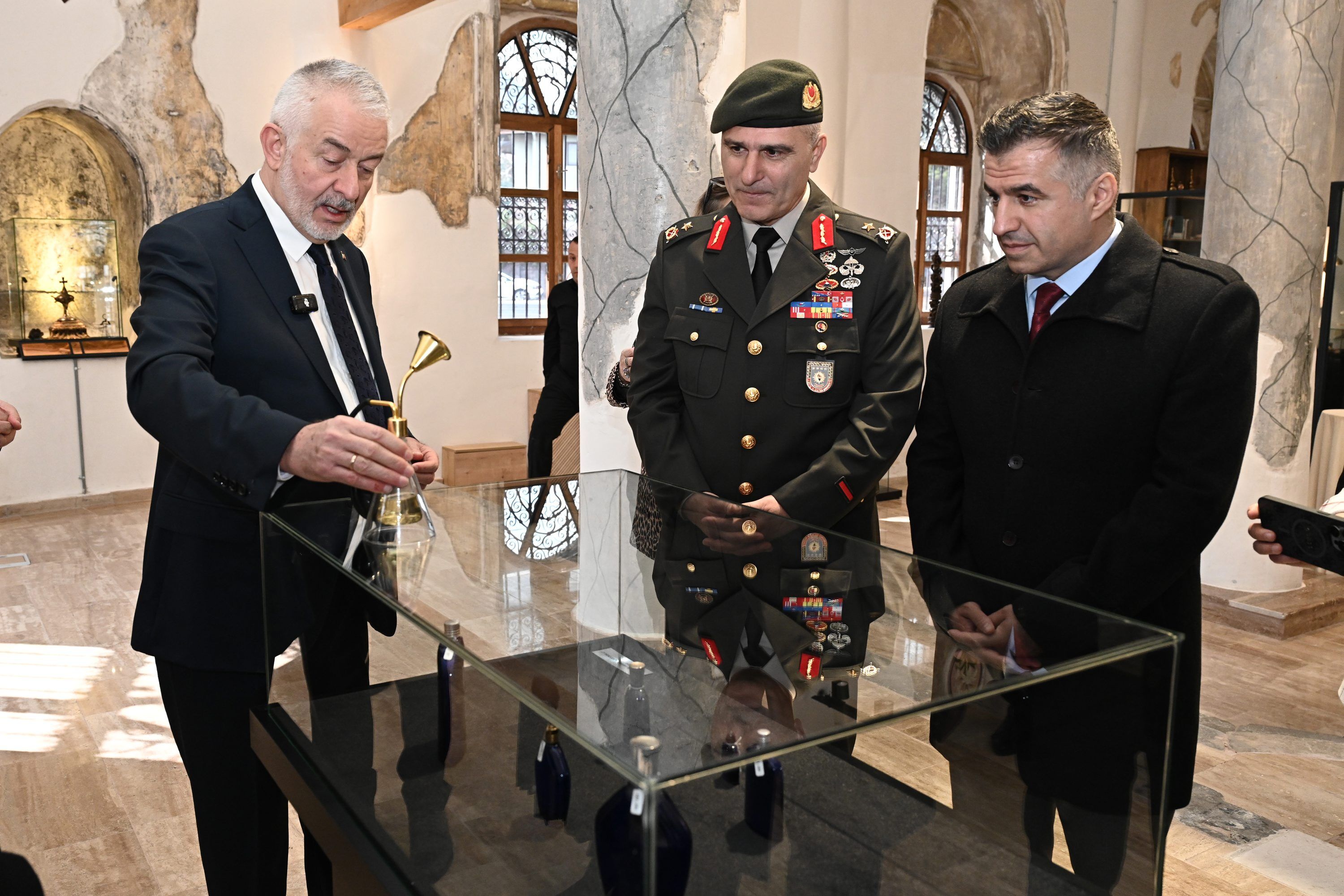 06 03 2026 Baskan Misparta Koku Muzesi Ataturk Koku Sergi (1)-1