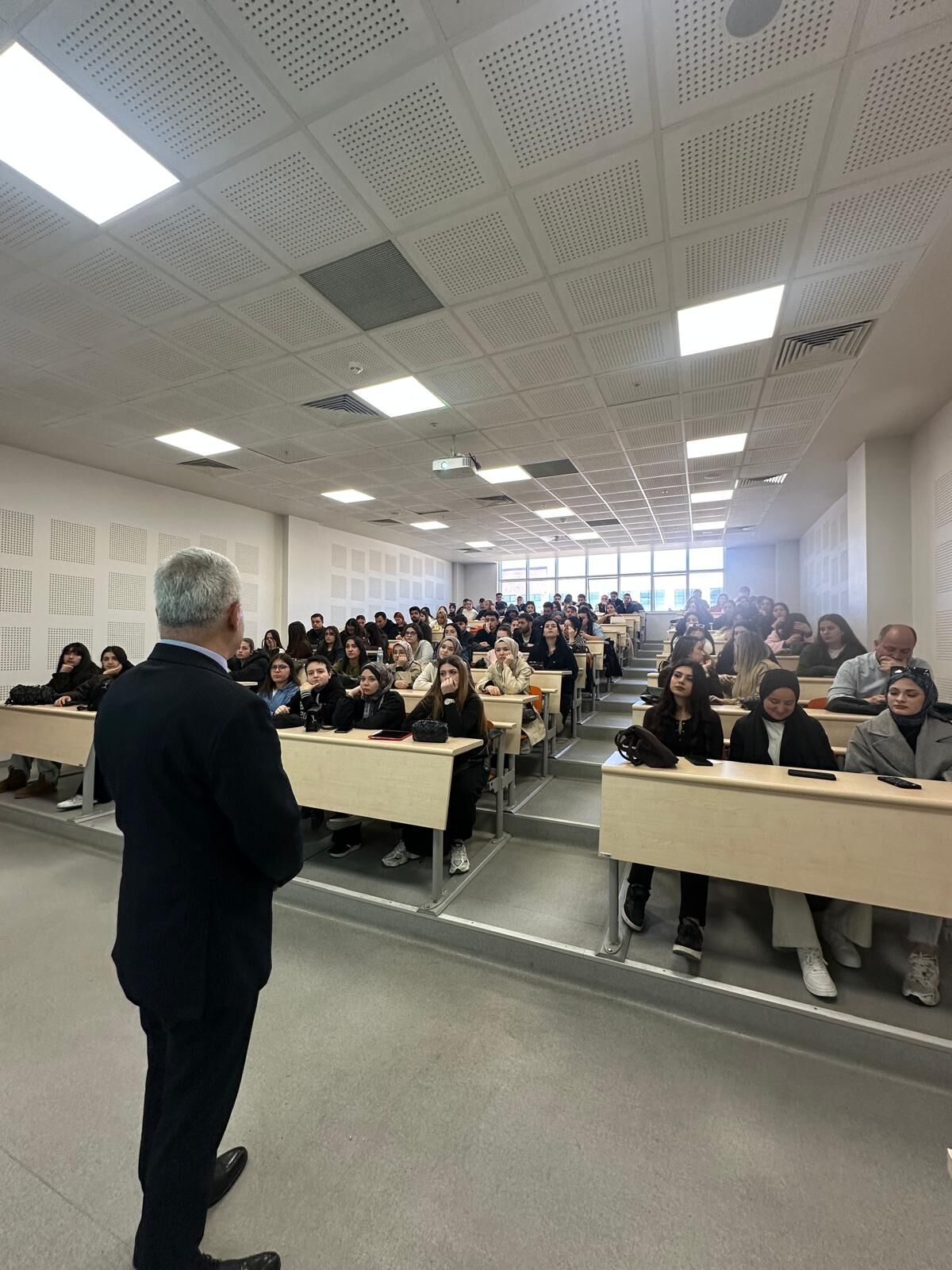 Whatsapp Image 2026 03 12 At 09.41.54 (1)