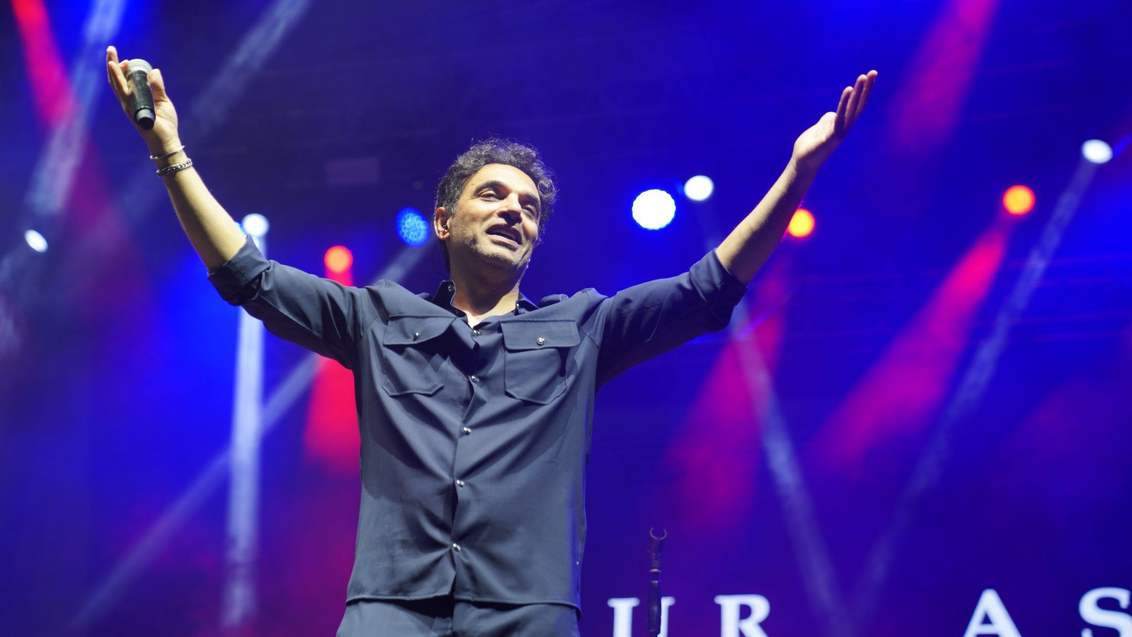 05 06 2026 Gul Festivali Ugur Aslan Ve Armagan Arslan Konser (8)