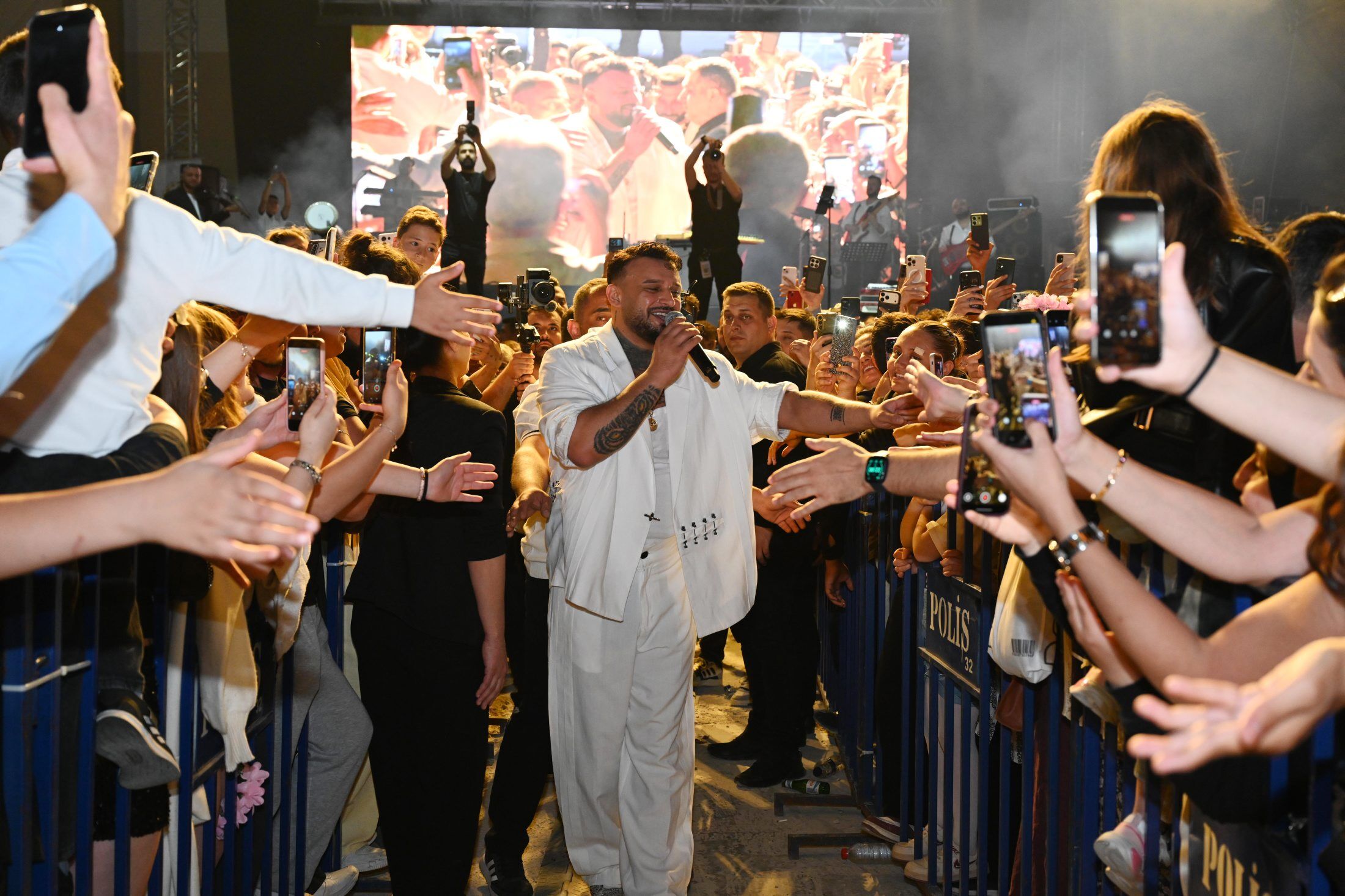 06 06 2026 Gul Festivali Pau Konser (11)