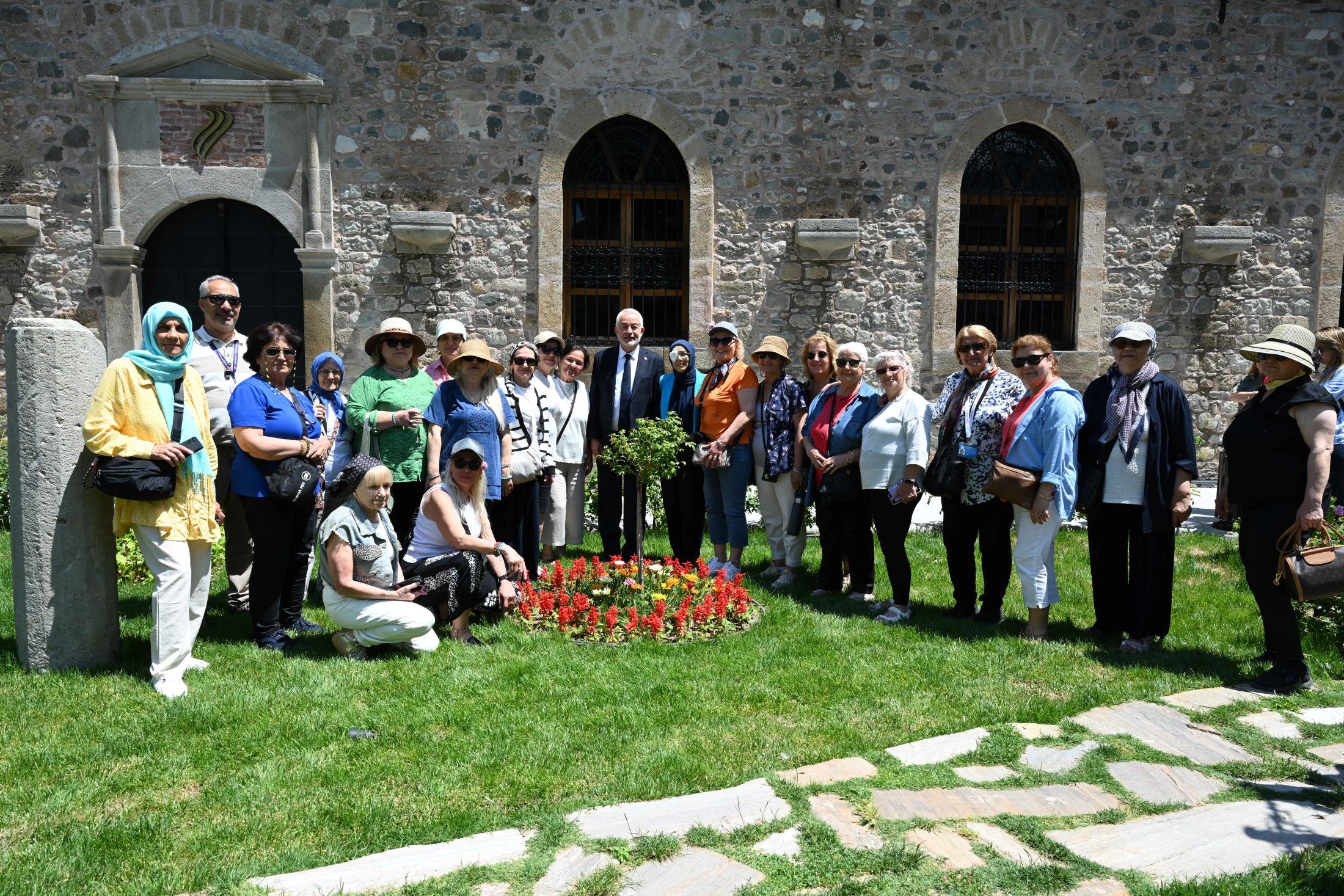 07 06 2026 Gul Festivali Ziyaretci Akini (1)