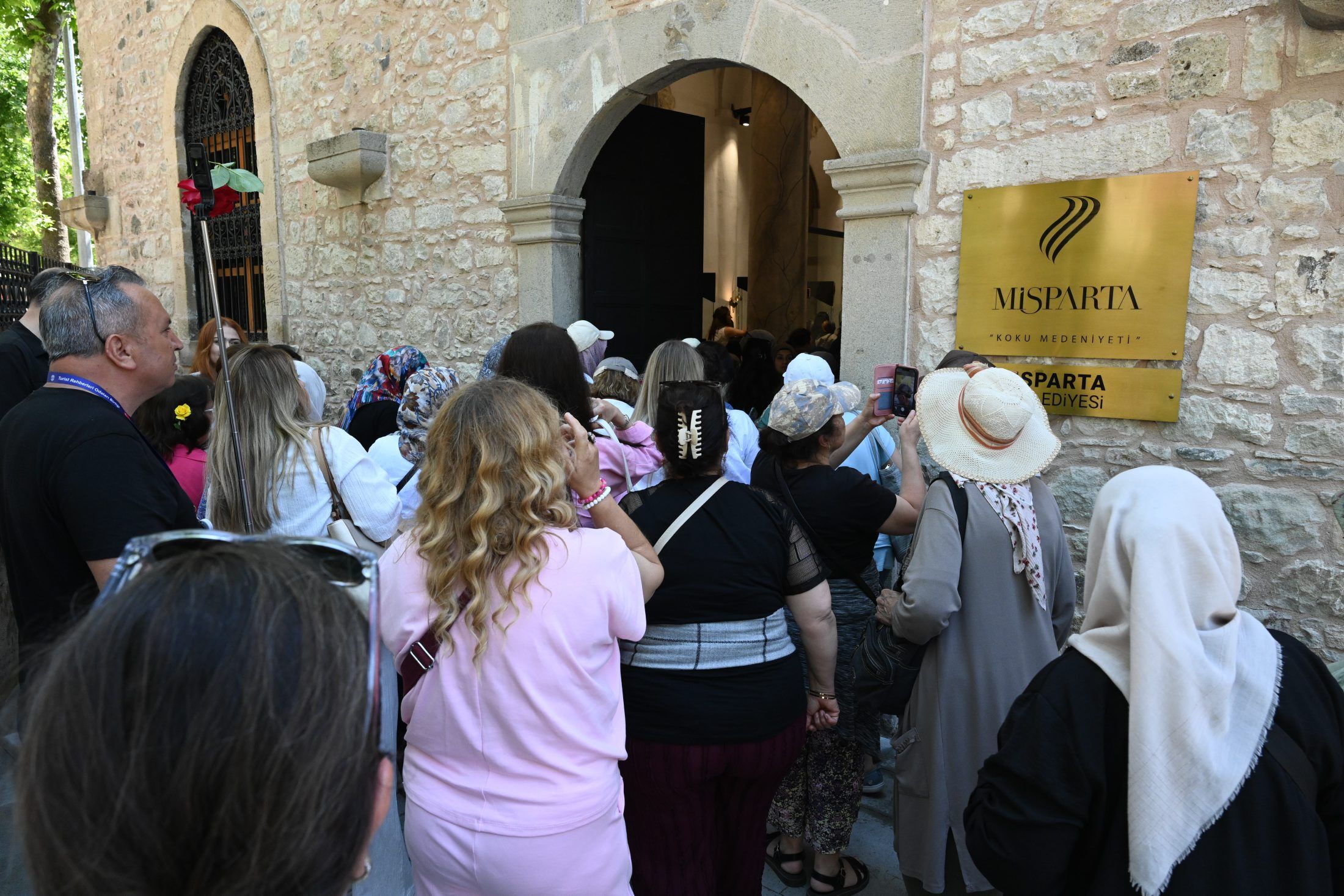 07 06 2026 Gul Festivali Ziyaretci Akini (6)