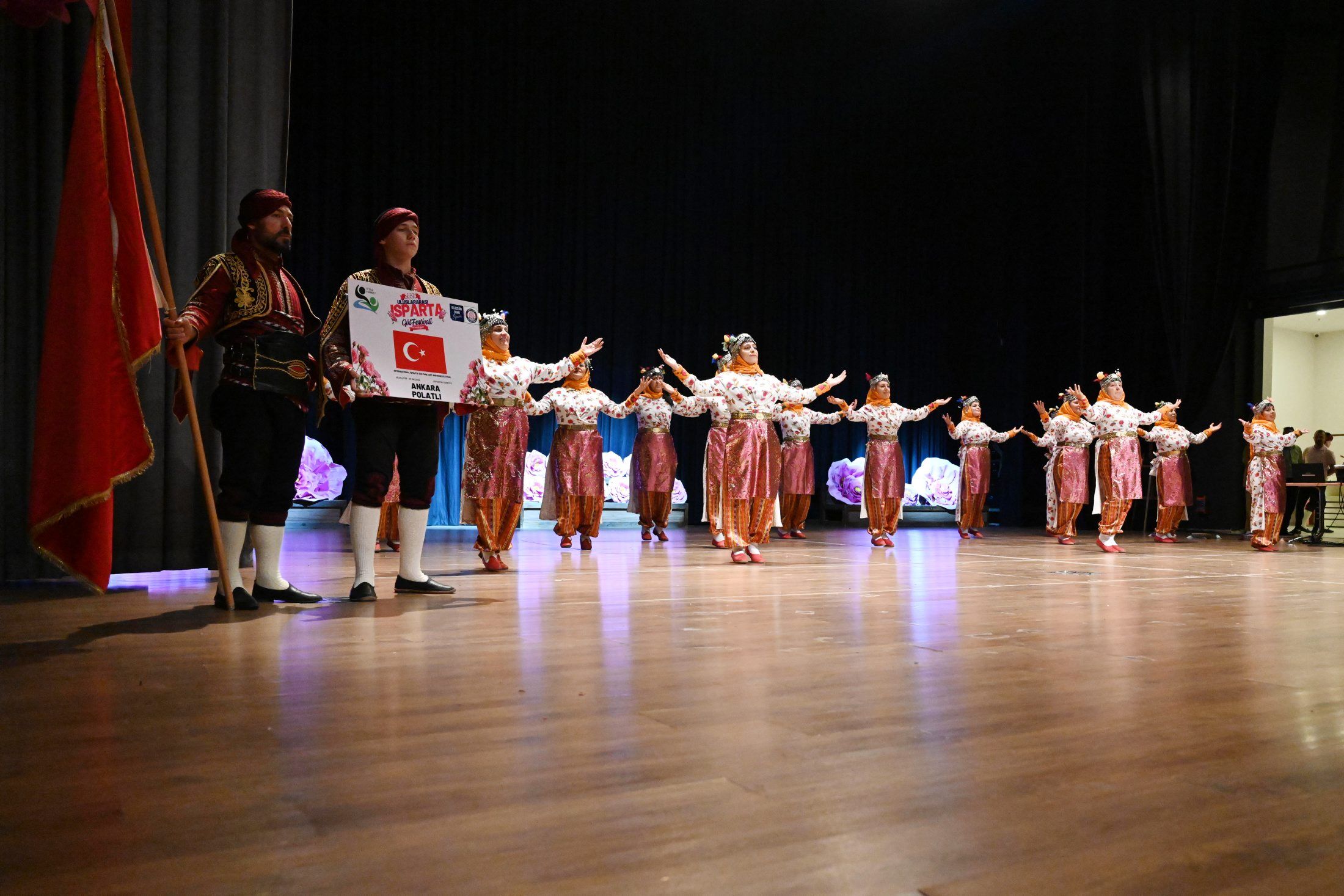 08 06 2026 Gul Festivali Halk Oyunlari Gala Programi (13)