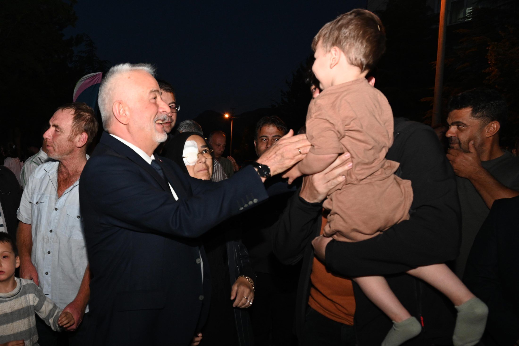 23 06 2026 Isikkent Mahallesi Vatandas Soruyor Baskan Cevapliyor (7)