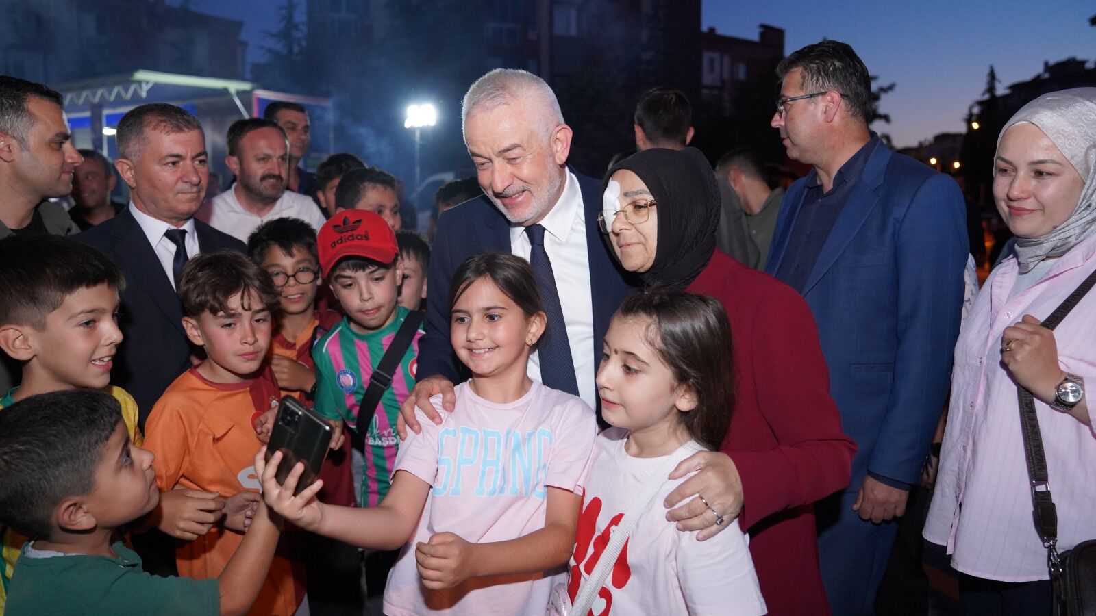 24 06 2026 Davraz Mahallesi Vatandas Soruyor Baskan Cevapliyor (5)
