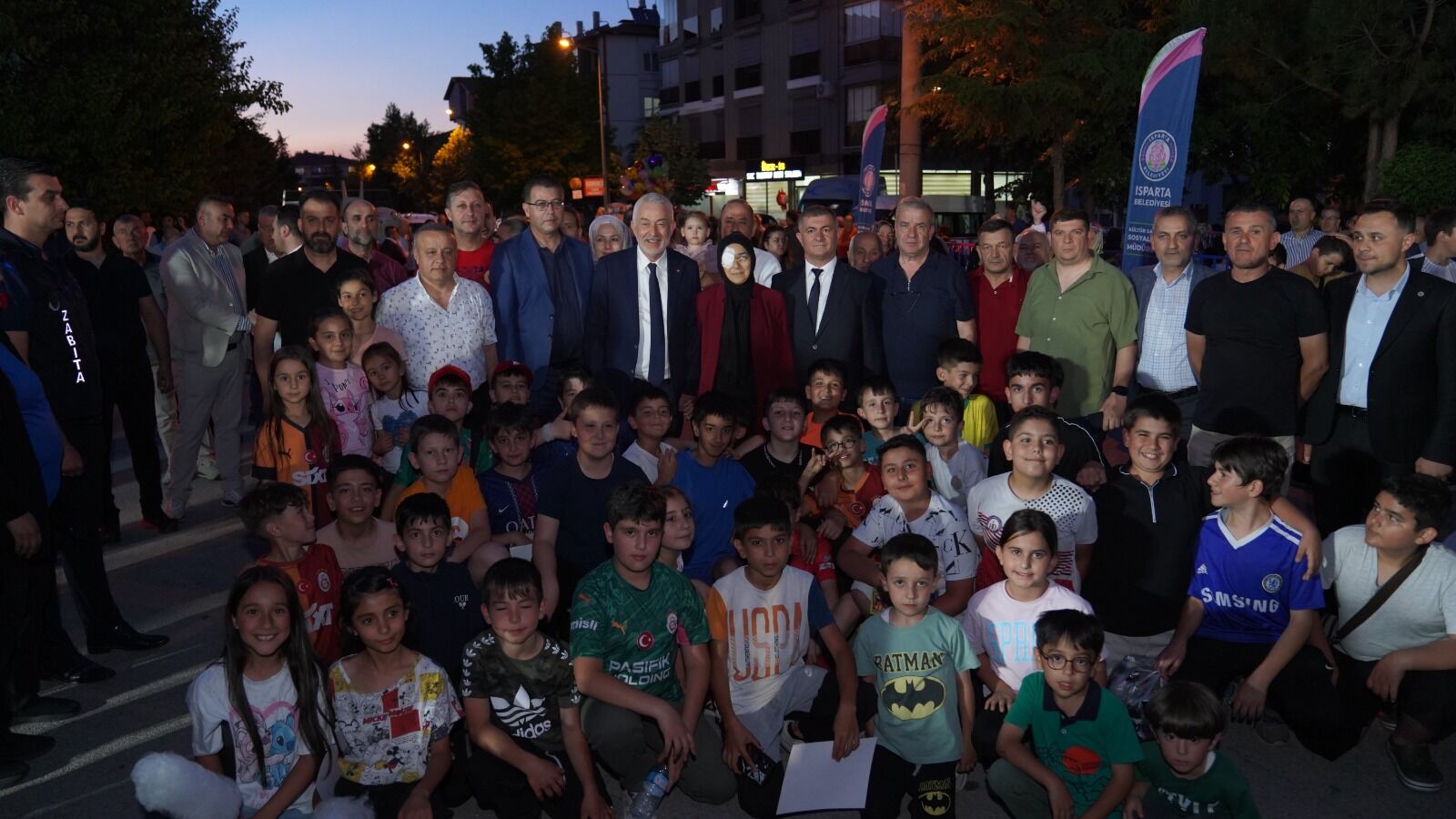 24 06 2026 Davraz Mahallesi Vatandas Soruyor Baskan Cevapliyor (8)