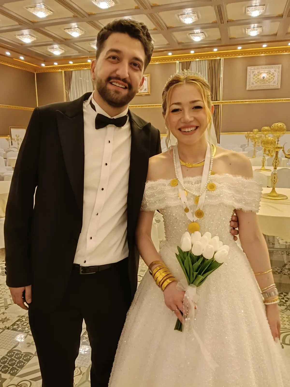 Dilara Parlakyildiz Ile Batuhan Tandogan Dunyaevine Girdi 1