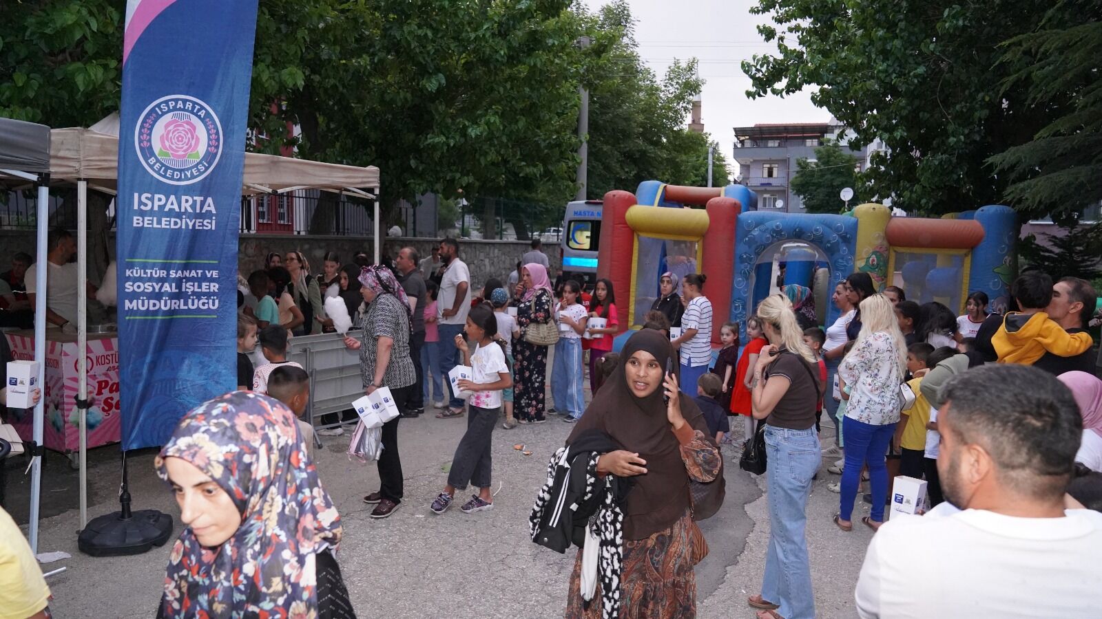 03 07 2026 Yaz Aksami Sinemasi Baglar Mahallesi (6)