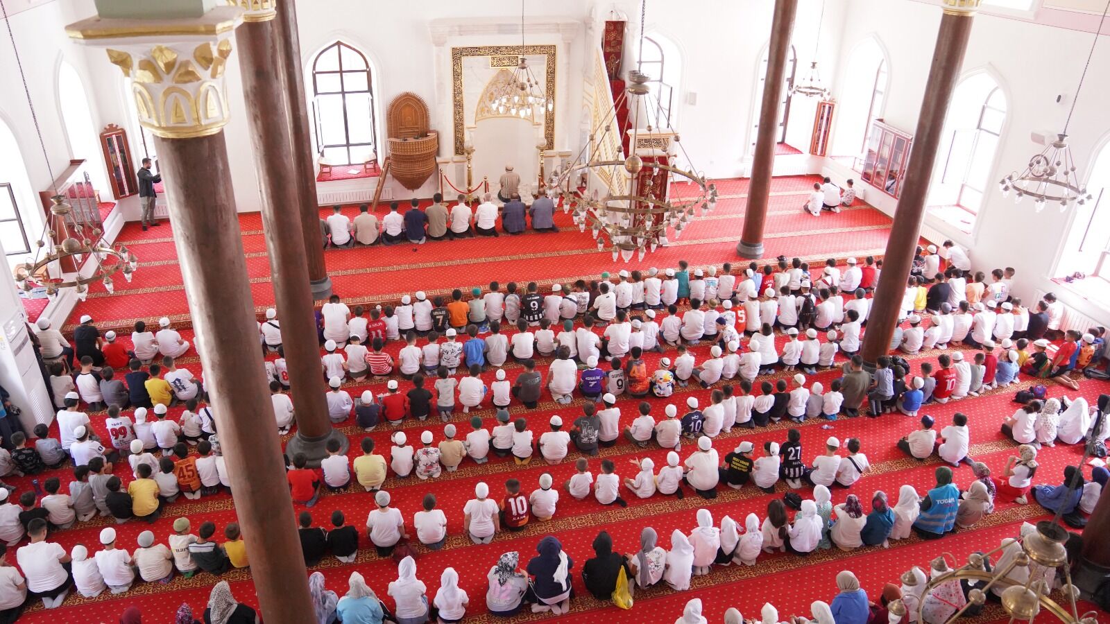 10 07 2026 Baskan Tugva Ulu Cami Cocuk Bulusma (10)