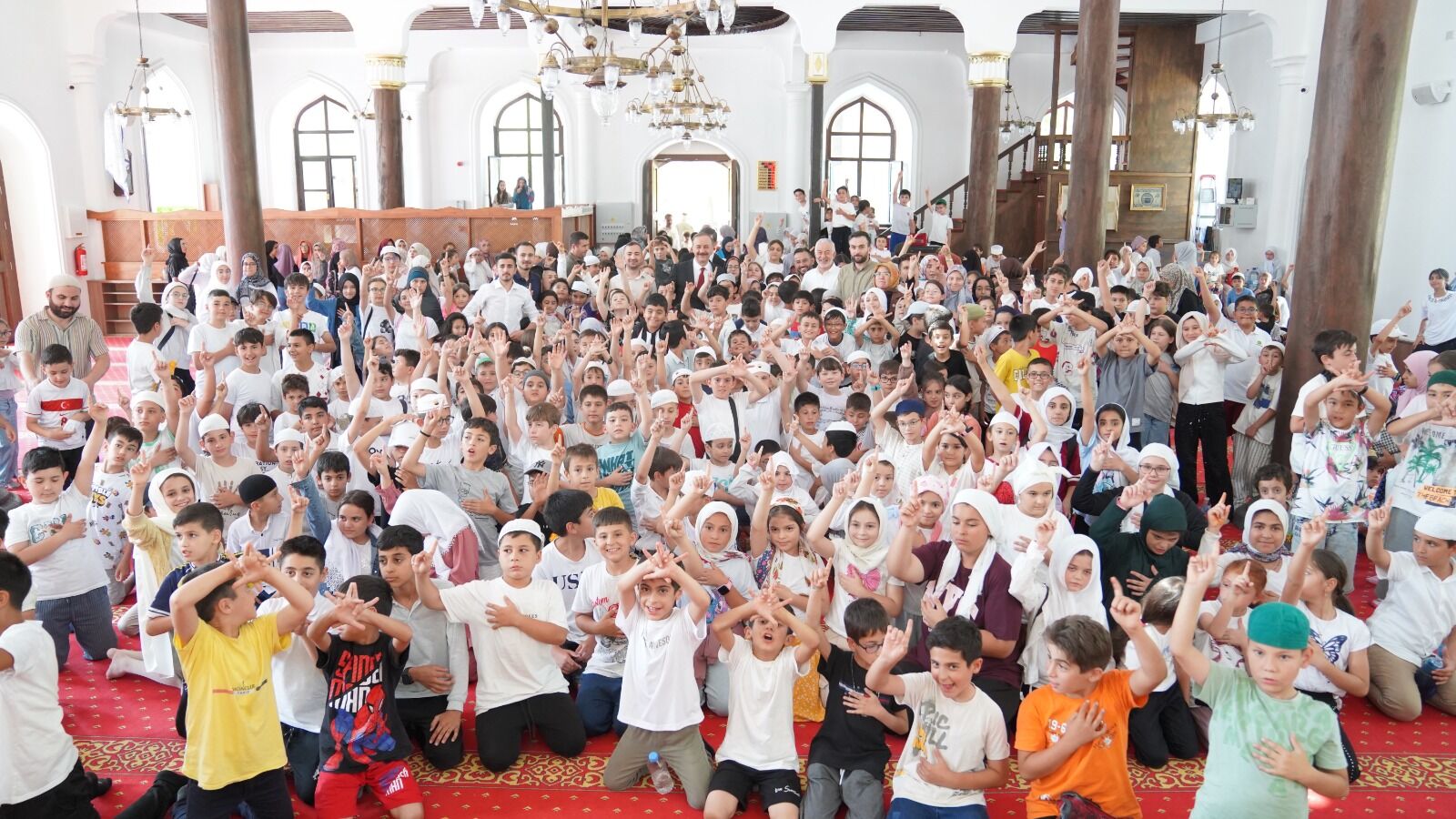 10 07 2026 Baskan Tugva Ulu Cami Cocuk Bulusma (6)