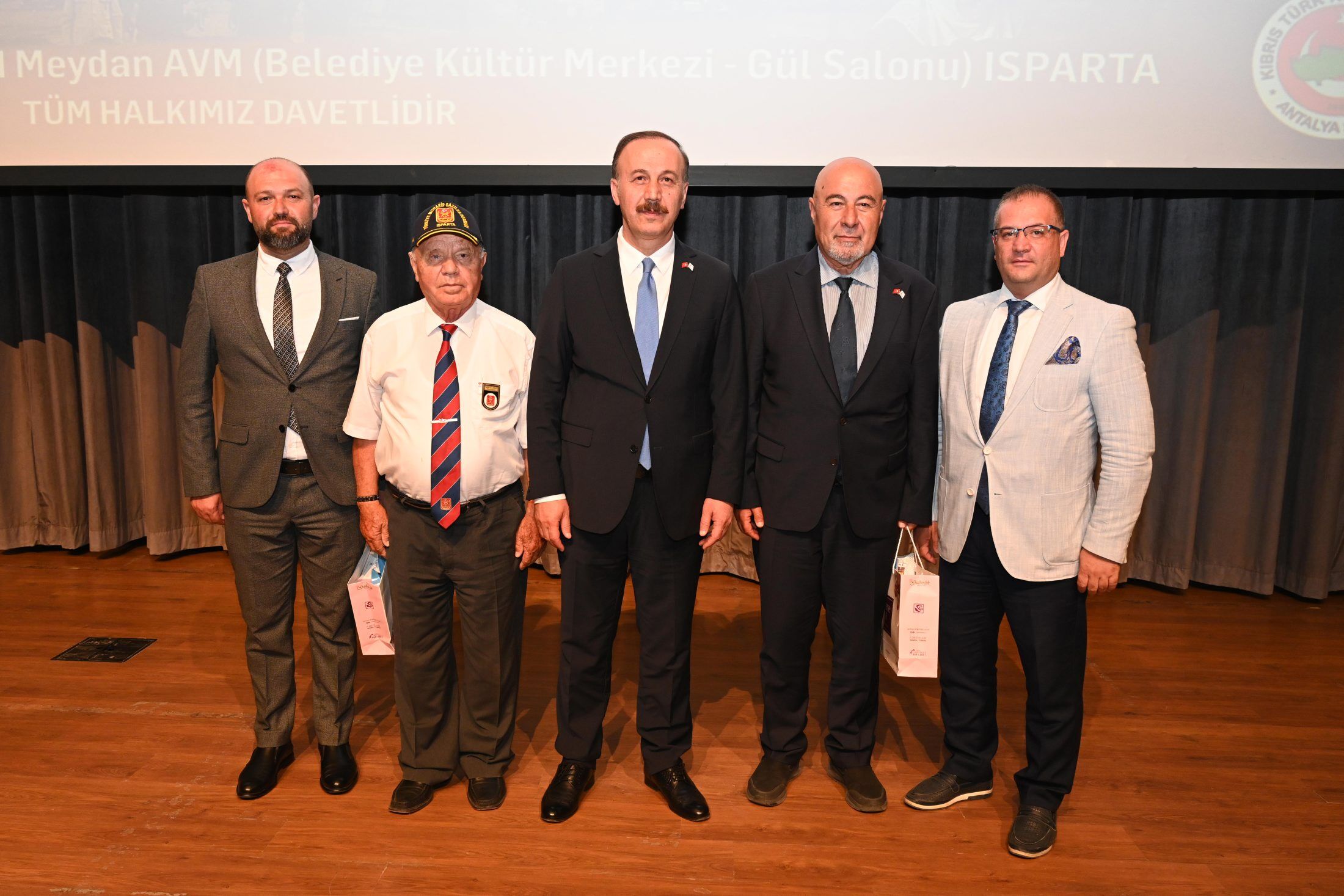 23 07 2026 Barisa Uzanan Eller Kibris Belgesel (6)