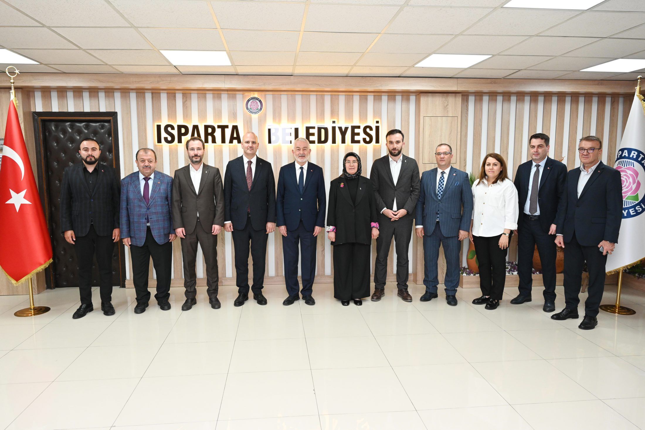 24 07 2026 Ak Parti Genel Baskan Yardimcisi Omer Ileri Baskana Ziyaret (3)