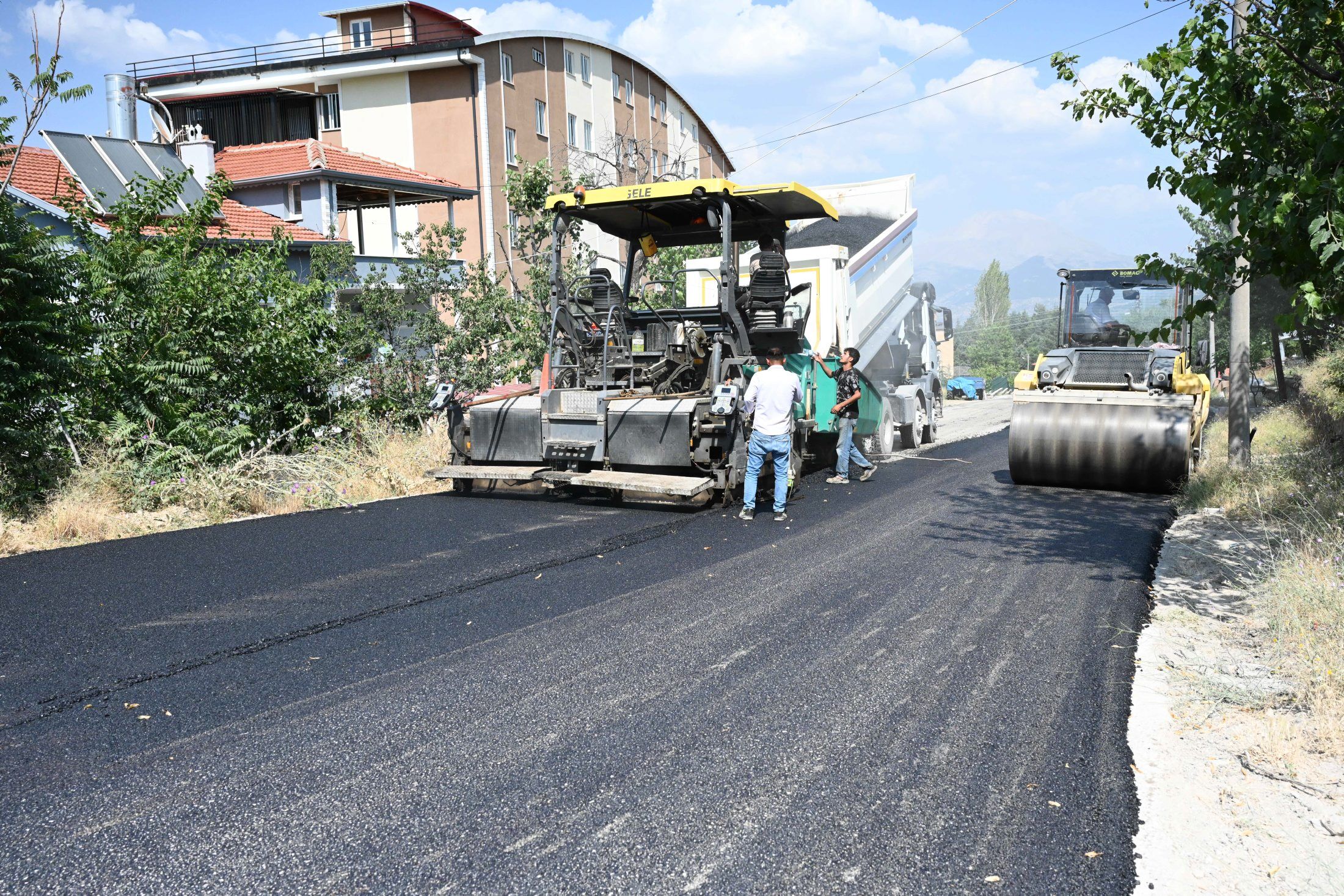 27 07 2026 Golcuk Tabiat Parki Dere Mahallesi Arasi Asfalt (1)-1