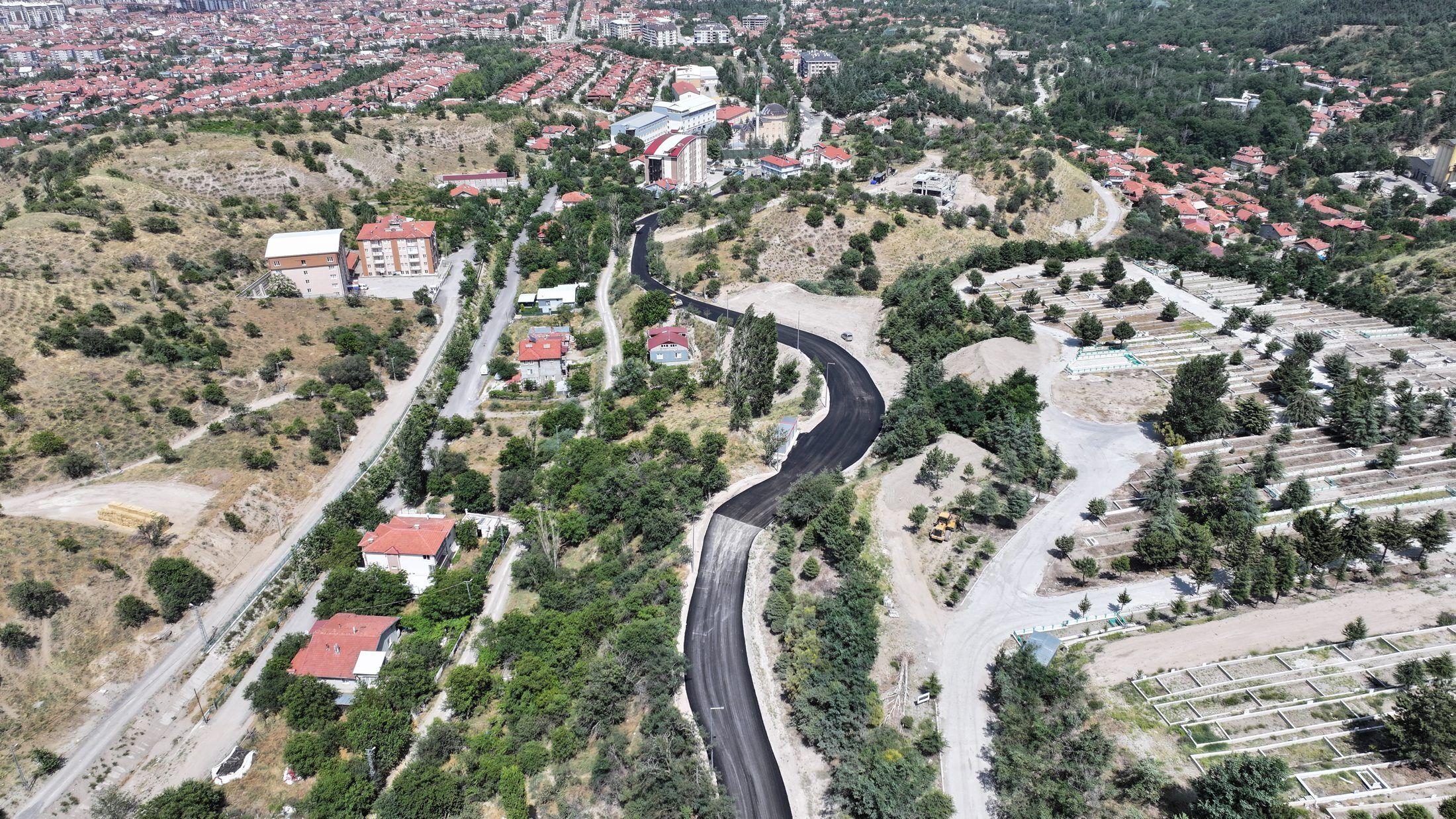 27 07 2026 Golcuk Tabiat Parki Dere Mahallesi Arasi Asfalt (2)