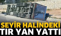 Tır yan yattı