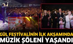 Gül Festivalinin ilk akşamında müzik şöleni yaşandı
