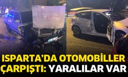 Isparta’da otomobiller çarpıştı